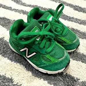 Infant New Balance 990 - Green size 5c 5